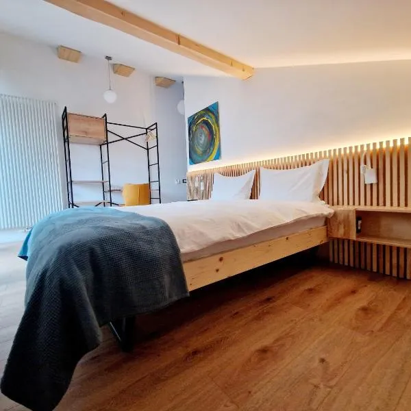 RA House, hotel in Braşov