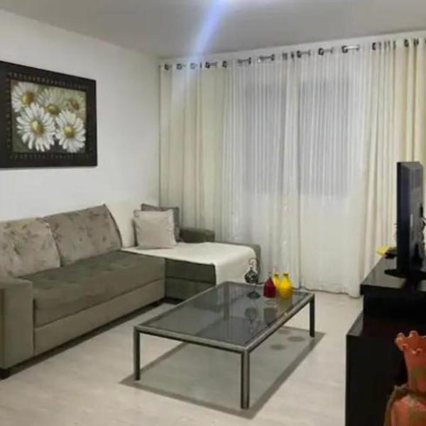 Apartamento aconchegante com 03 quartos ideal para familia ou turma