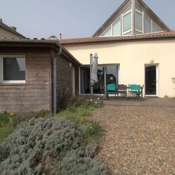 Gîte charmant avec jardin au cœur du vignoble du Layon, proche Saumur, 9 couchages, vélos inclus - FR-1-622-19, hotel v destinaci Aubigné