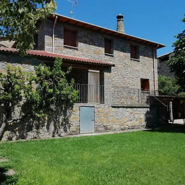 Casa la Nau, hotel in Morillo de Monclús