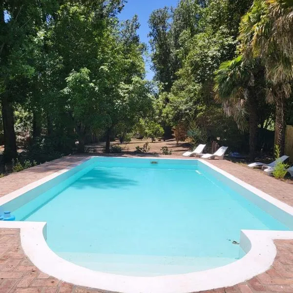 BABAJI Home, hotel in Villa de Las Rosas