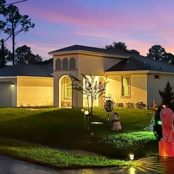 팜 코스트에 위치한 호텔 Palm Coast Paradise : Cozy 3BR Vacation Retreat