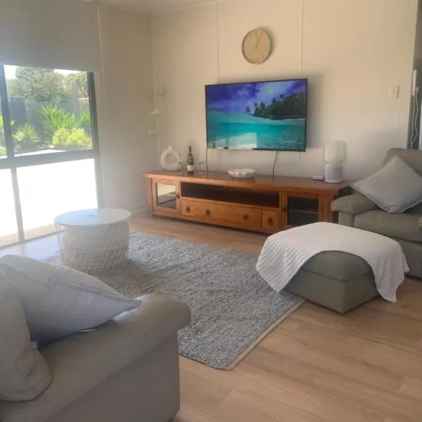 Investigator Beach Breeze Apartments U1, hotel v destinaci Kingscote