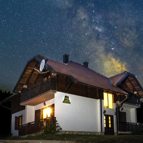 Apartment Tarski konaci, hotel in Mitrovac