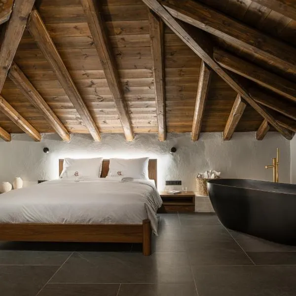 Unedo All Seasons Boutique Hotel、パライオス・パンテレイモンのホテル