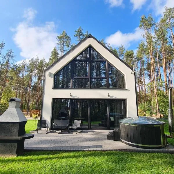 LEŚNA STODOŁA, מלון בLubiana