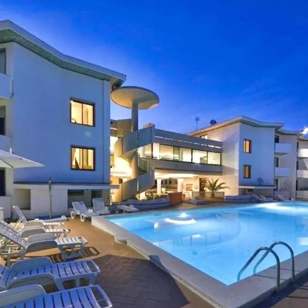 Residence Marina di Cecina, hotel v destinaci Marina di Cecina