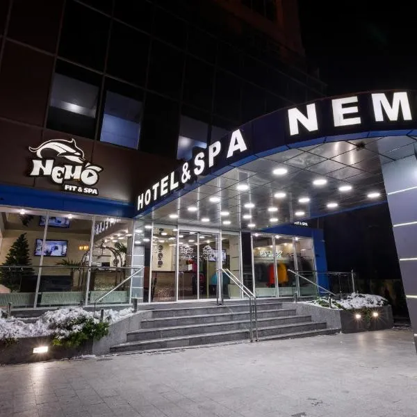 Hotel & Spa NEMO with dolphins, viešbutis mieste Chaykovka
