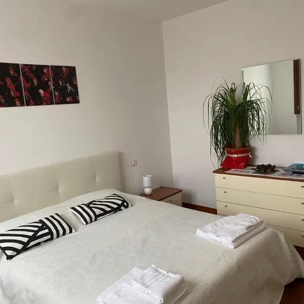 Bella Ciao Airport Apartment, hotel Seriatéban