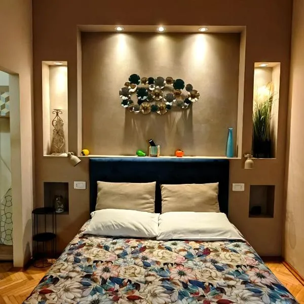 PARMA EXPRESS Traveller's Lodging front Station FS Privat PARKING free, hotel v destinaci Parma