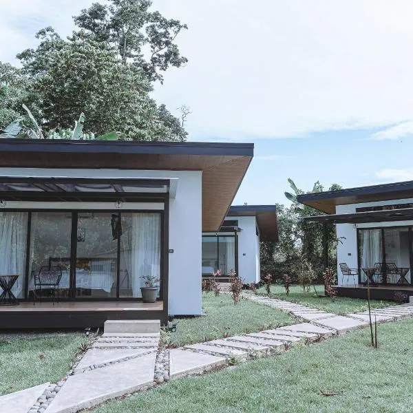 Natura Bungalows, hotel in Fortuna