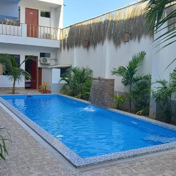 Hospedaje Ola Marina, hotel in Máncora