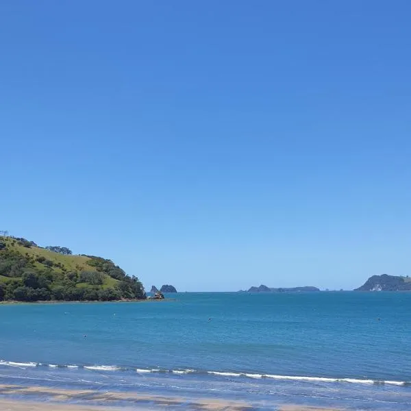 Beachsider Whitianga, hotel i Matarangi