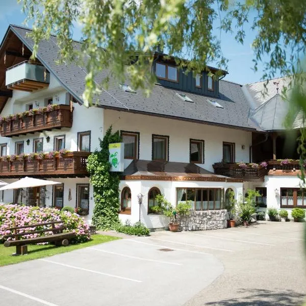 Pension Irlingerhof, hotel in Oberhofen am Irrsee