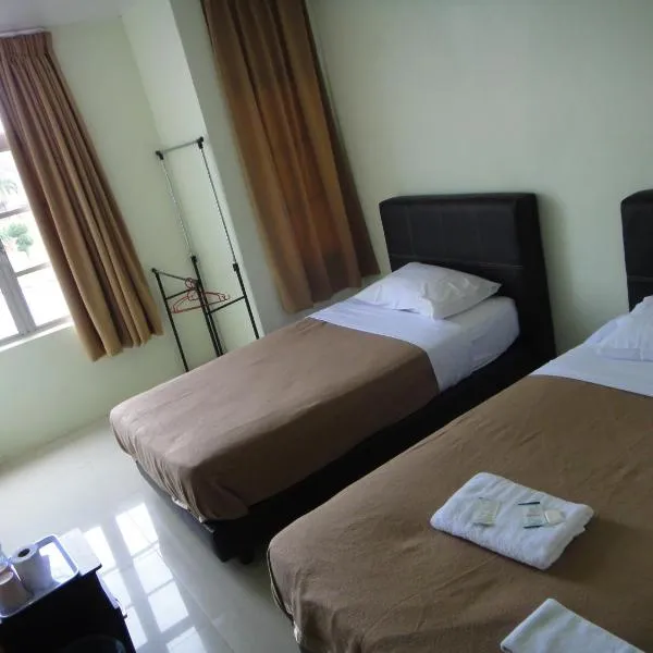 Mines Inn Hotel, hotel in Pulai