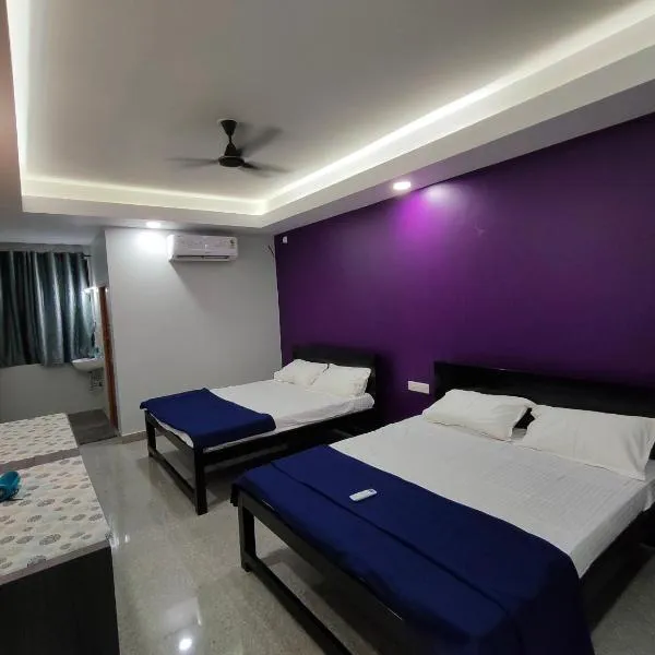 Sadafuli Guest House Assagao, hotel in Assagao
