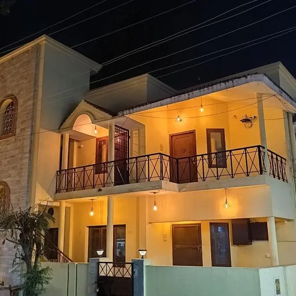 Agnisthala Guest House, hotel in Tiruvannāmalai