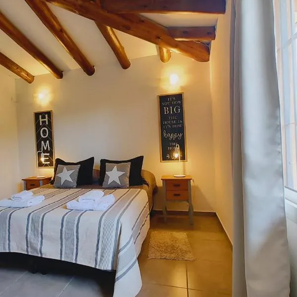 La Isolina Chacras, jardín, parrilla y naturaleza!, hotel v destinaci Chacras de Coria