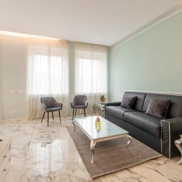 Milan Royal Suites Luxury Brera, hotel in Milan
