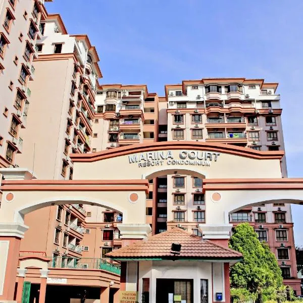 Marina Court Kota Kinabalu- Bigger Group Stay Together- 5 & 6 Bedroom Apartments, hotell i Kota Kinabalu