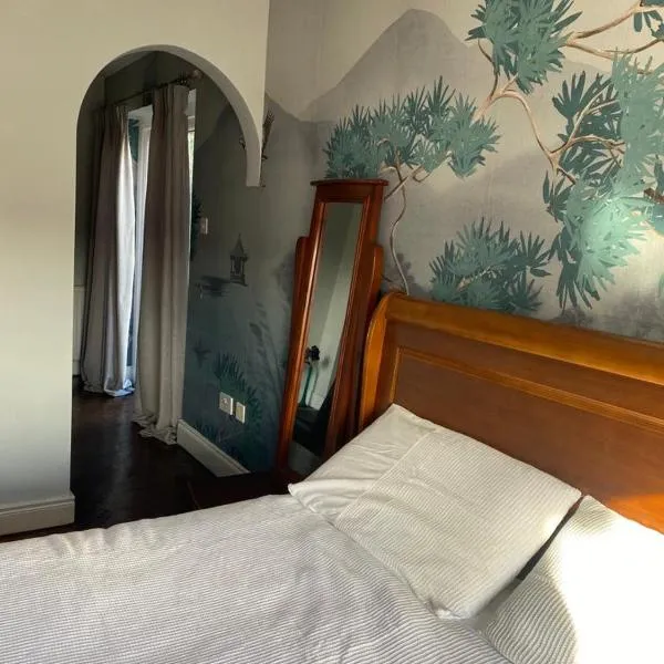 LOCH CONNELL LODGE, hotel v destinaci Letterkenny