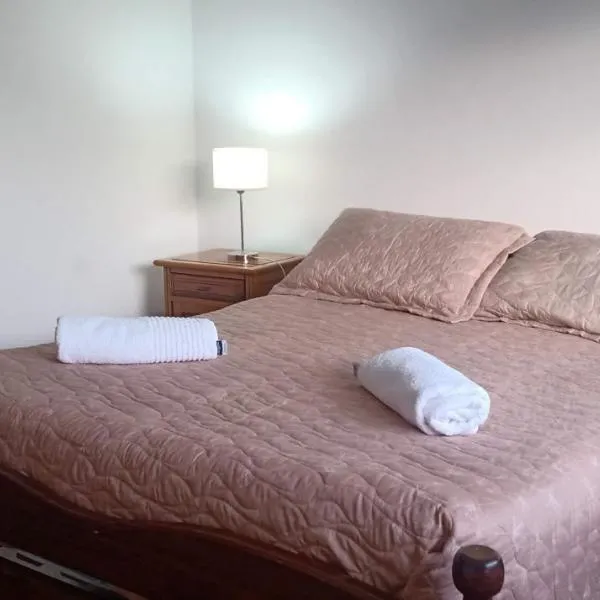 Departamento temporario, hotel in Salta