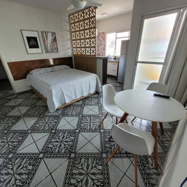 Apartamento a uma quadra do mar - Bairro Itapuã - Ar Condicionado - Foto 3