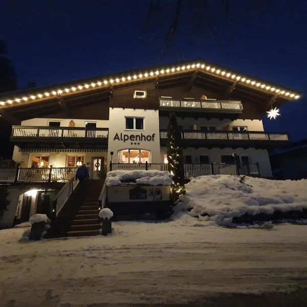 Boutique Hotel Alpenhof, hotel in Sankt Martin am Tennengebirge