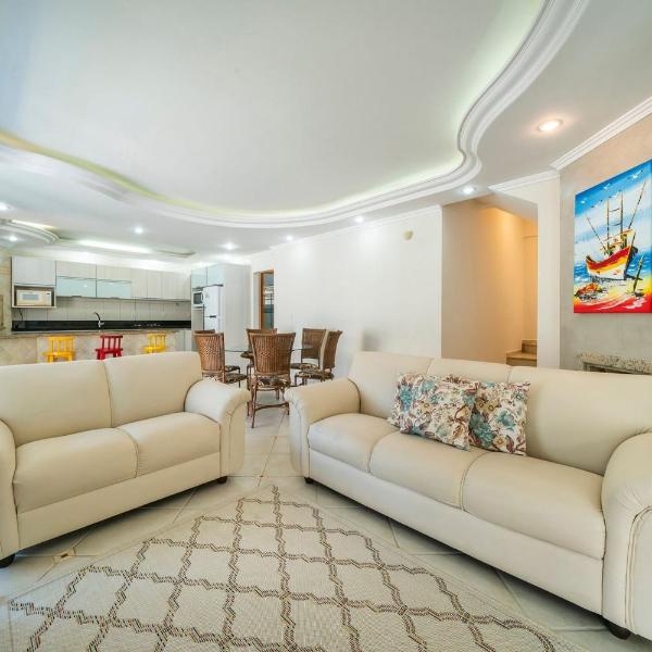 Casa com 05 dormitórios ideal as férias na praia - Foto 4