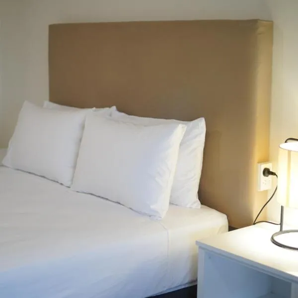 Porky's Motel Rockhampton, hotel v destinaci Rockhampton