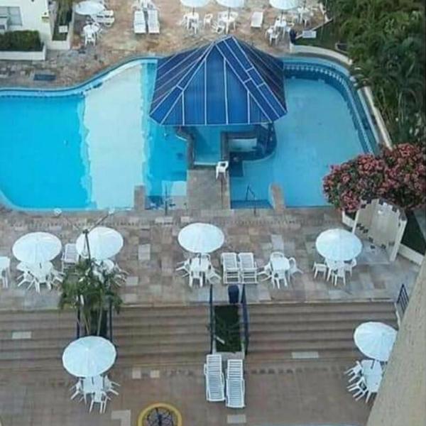 Piscinas Termais de poço, em frente bares Vips e badalados, do Sesc, vários Restaurantes Tops ao redor, Melhor atendimento com área de laser totalmente renovada, varanda do AP em frente a praça da Virada de Ano - Foto 4