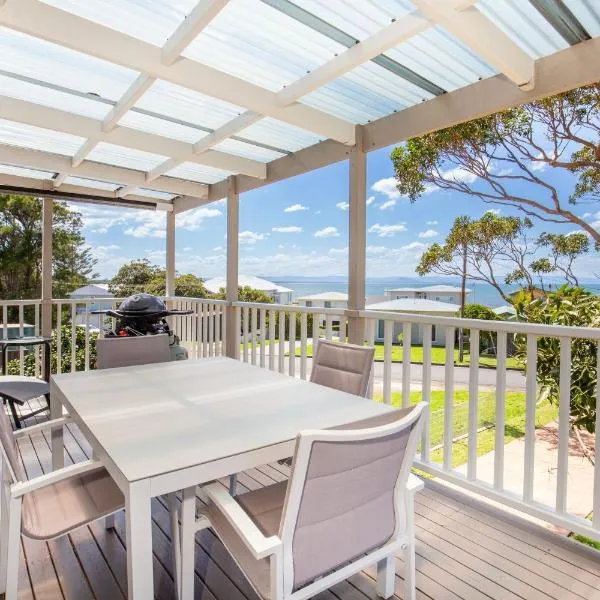 Seahaven - Pet Friendly with Ocean Views- 2 Mins to Beach, hotel v destinaci Currarong