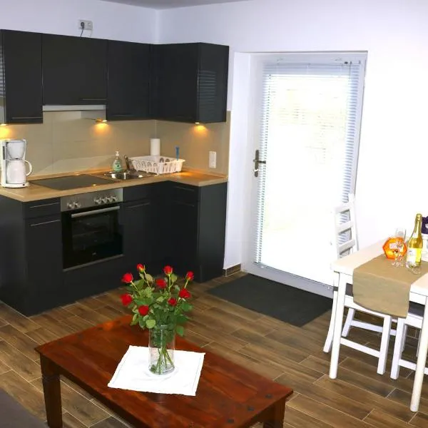 이체호에에 위치한 호텔 Ferienwohnungen Arp "2D" mit Terrasse und Parkplatz