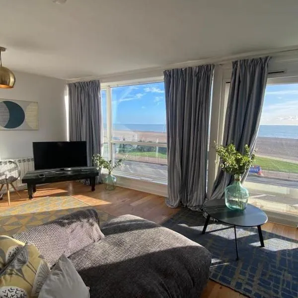 Central Sea View maisonette, hotel v destinaci Hastings
