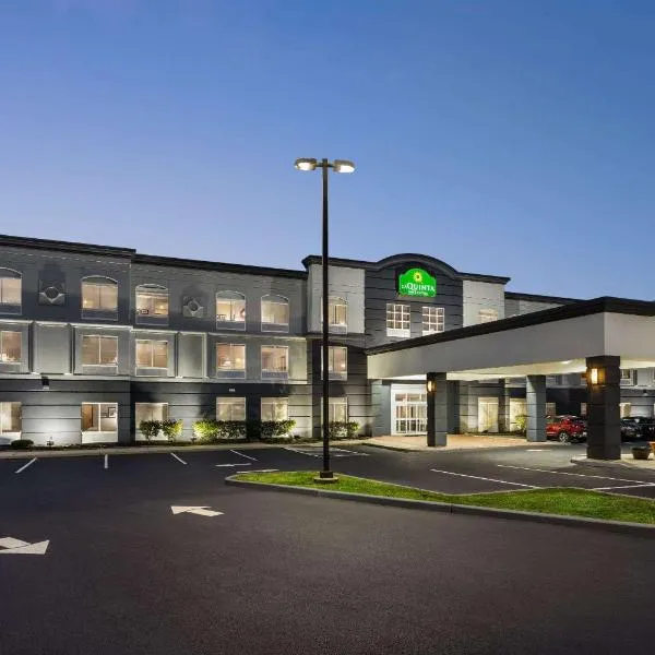 La Quinta by Wyndham Mt. Laurel - Philadelphia, hotel v destinaci Mount Laurel