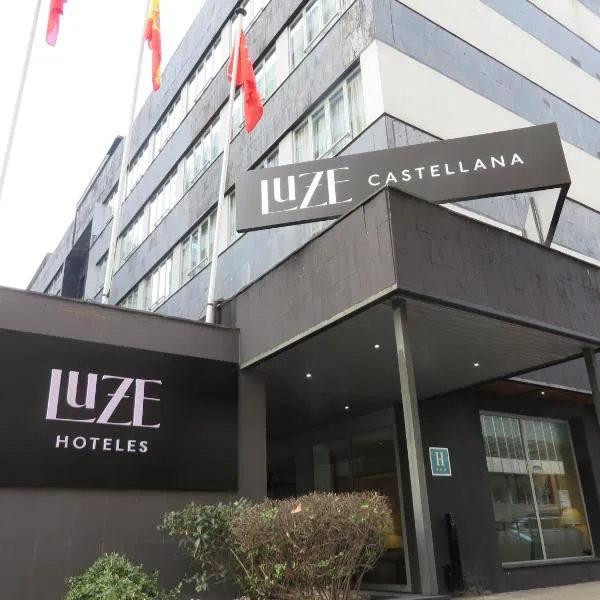 Luze Castellana โรงแรมในBarajas de Madrid