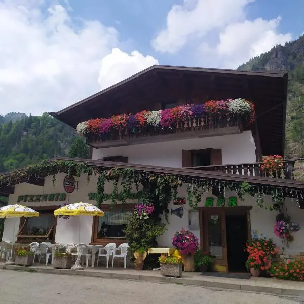 Pizzeria Marmolada Camere, hotel em Sottoguda