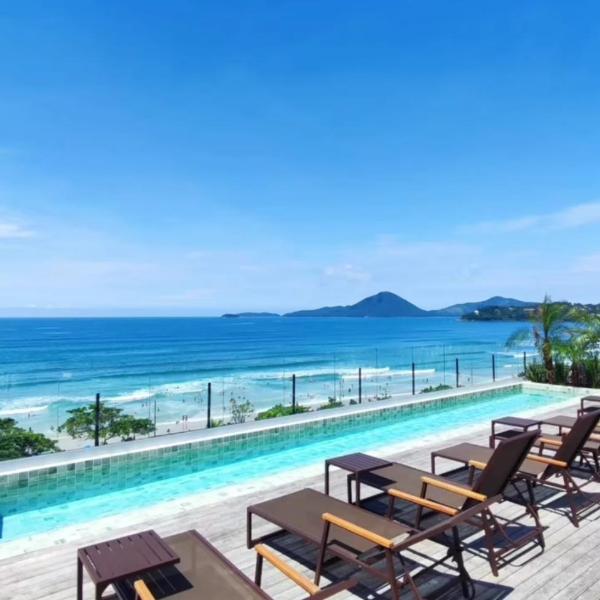 Apartamento com Piscina na Cobertura e Vista Panoramica do Mar da PRAIA GRANDE
