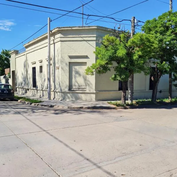 Lechuza Bolivar, hotel in San Antonio de Areco