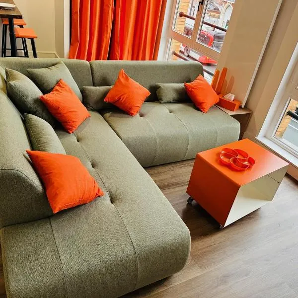 ORANGE APPART, hotel in Tourcoing