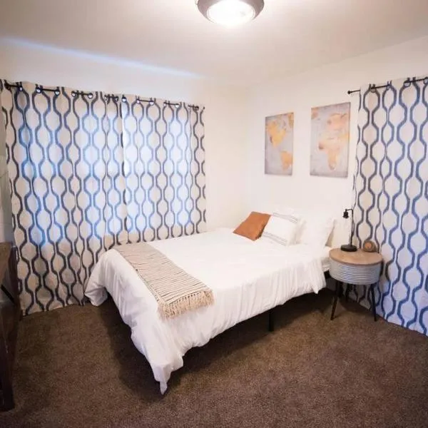 Cozy Comfort Minutes From Downtown Klamath Falls, מלון בTerminal City