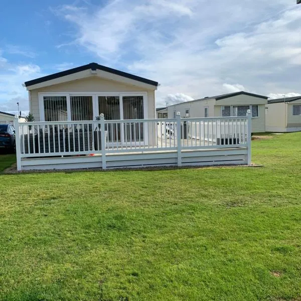 Aurora luxury beach lodge, hotel a Lossiemouth