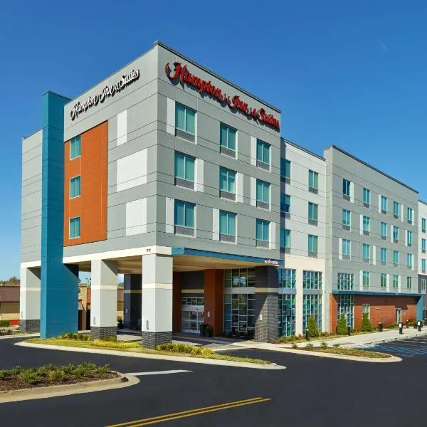 Hampton Inn & Suites Fultondale Birmingham I 65, Al, готель у місті Gardendale