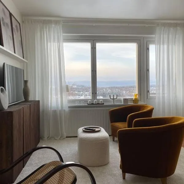 Top floor apt with stunning view, hotel v destinaci Söderby