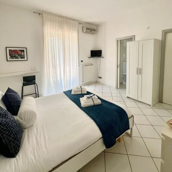 Suite 84 Holiday Home, hotel v Salernu