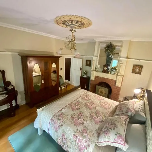 Warburton House, hotel en Warburton