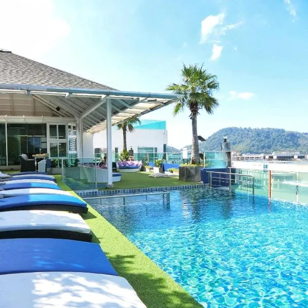 Sira Grande Hotel & Spa, hotelli Patong Beachillä