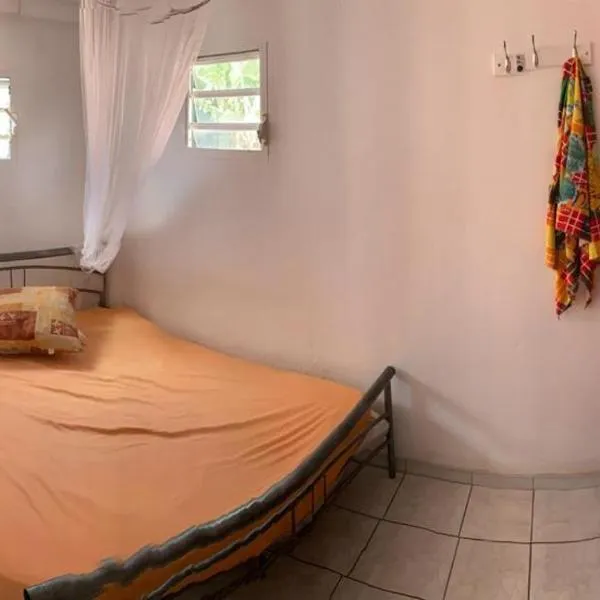 Maison exurville, ξενοδοχείο σε Le Robert