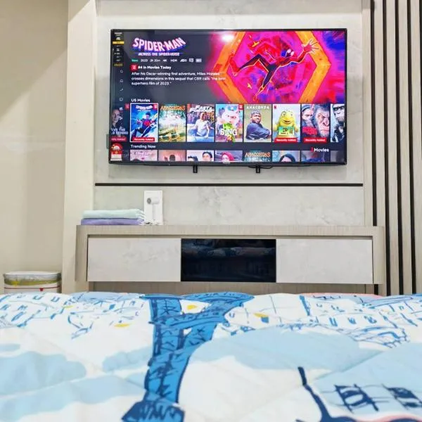 UG Homestay BP - Netflix & 4 Air-Con Rooms、バトゥパハのホテル