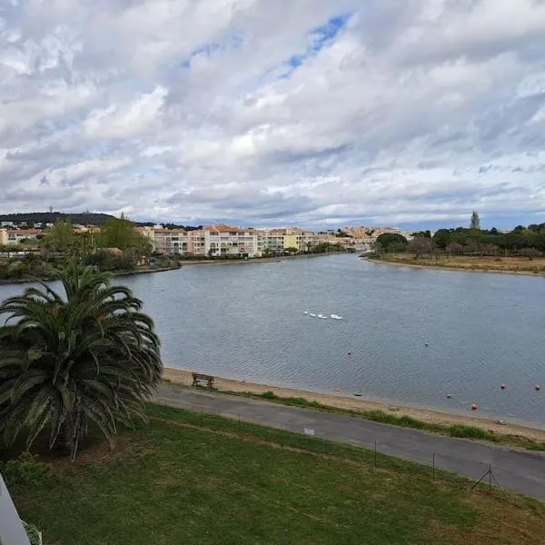 Amoureva B34, T3, vue mer, piscine, parking, clim, hotel v destinaci Cap d'Agde